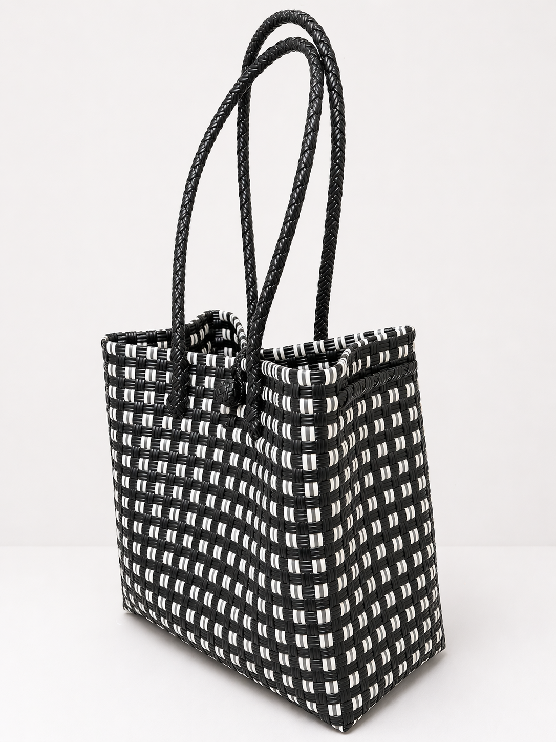 The Weekend Tote – Black Check