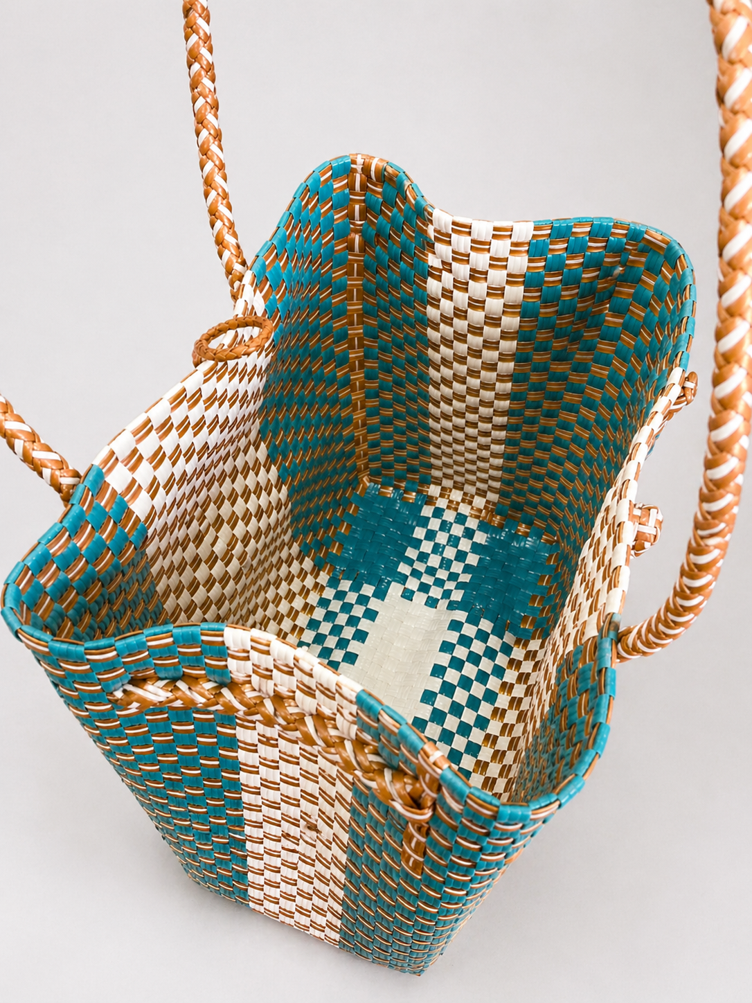 The Weekend Tote – Aqua Sand
